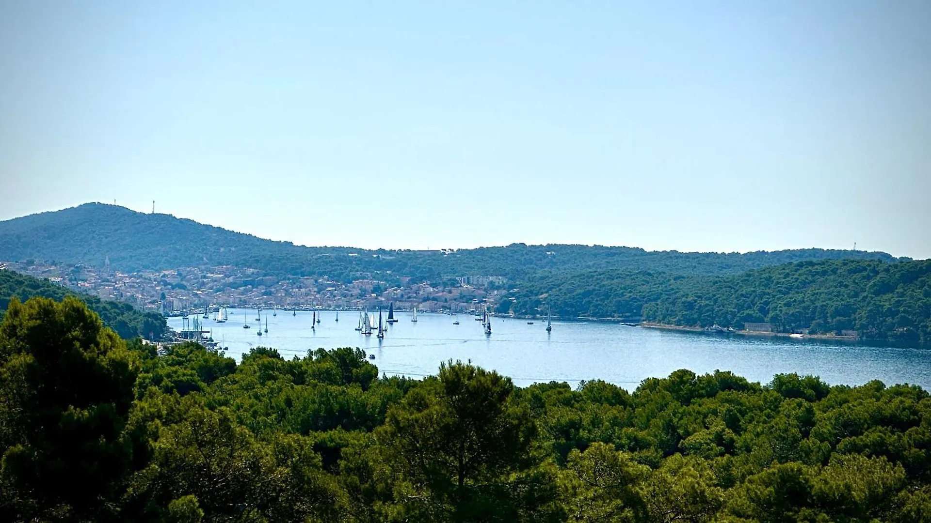 Campsite Luxury Mobile Home Oleander Mali Losinj Croatia