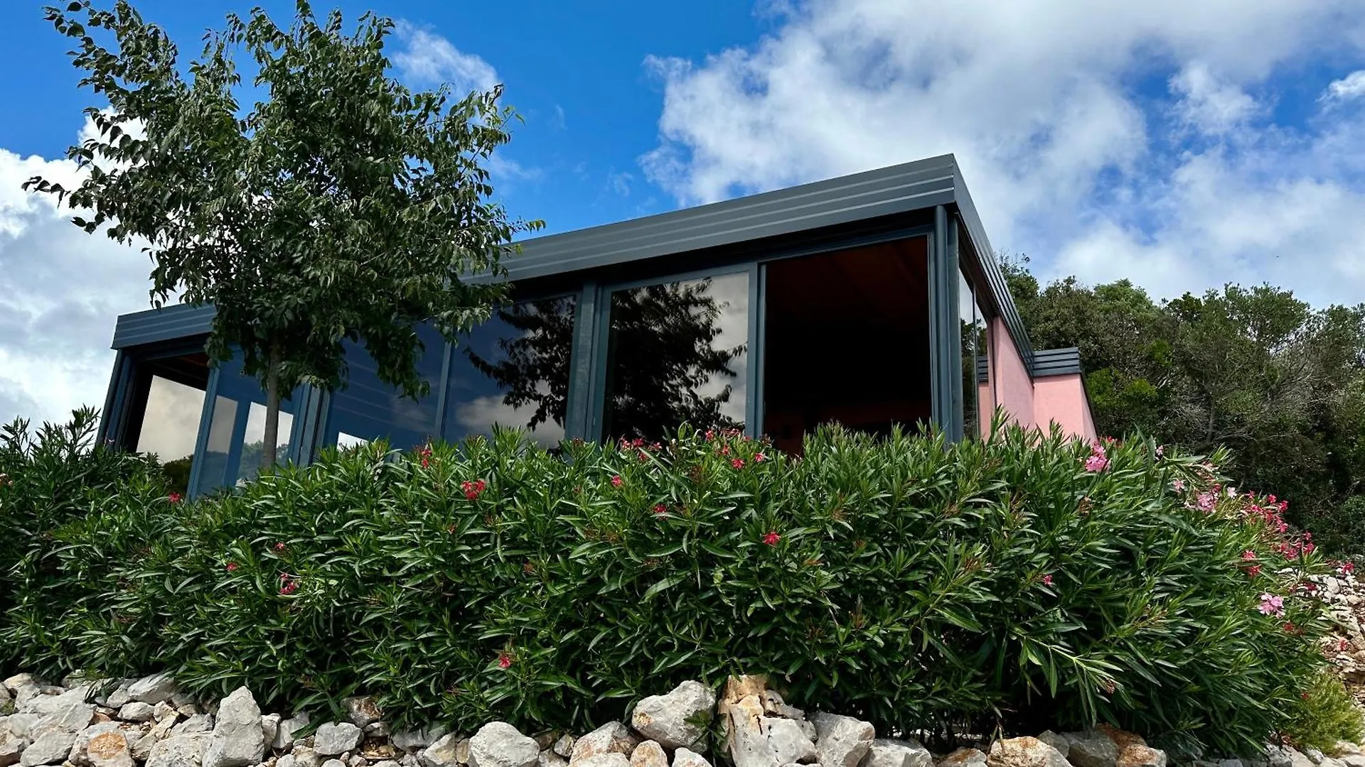 Campsite Luxury Mobile Home Oleander Mali Losinj